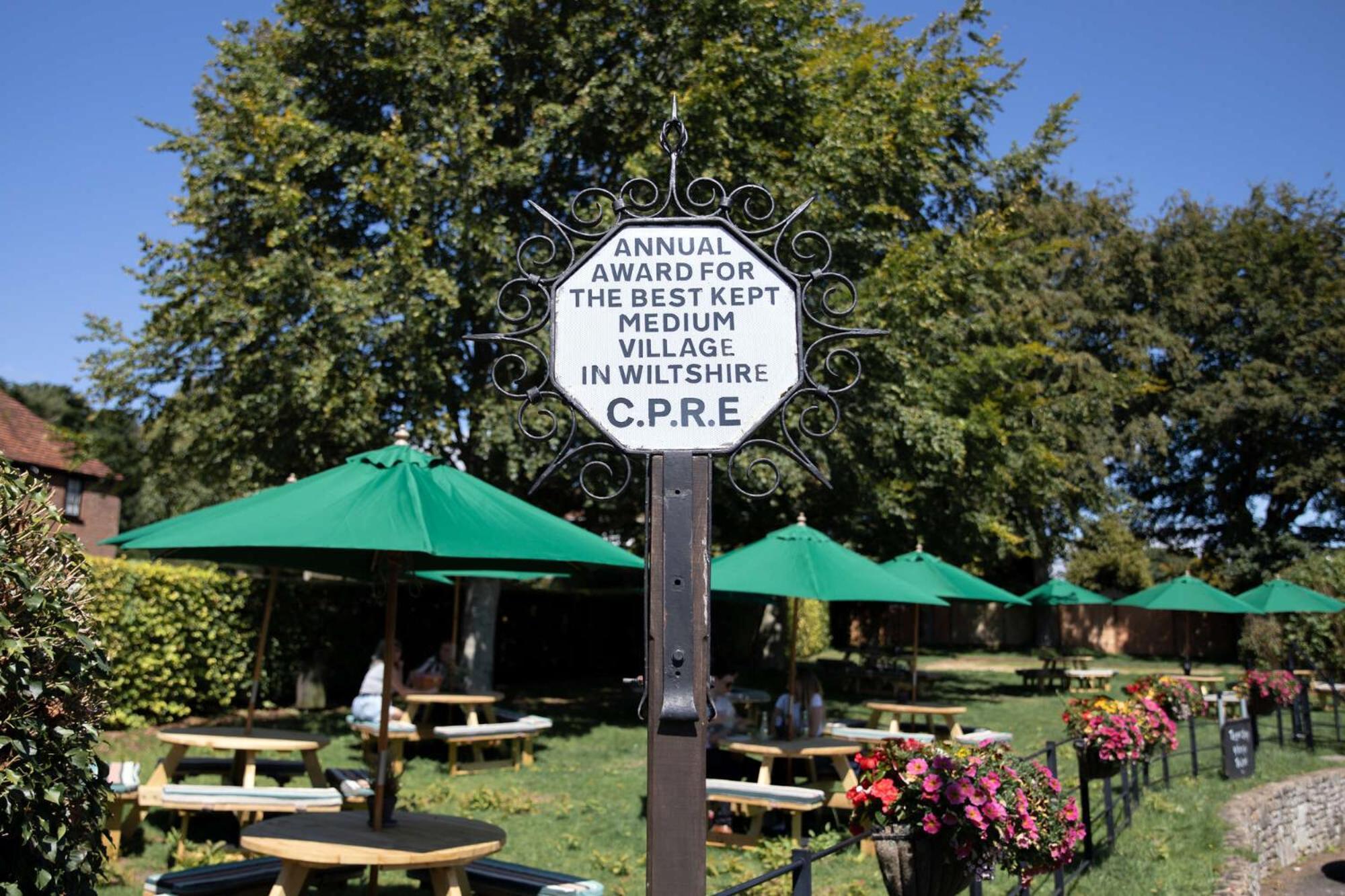 The Lamb Inn Hindon Esterno foto