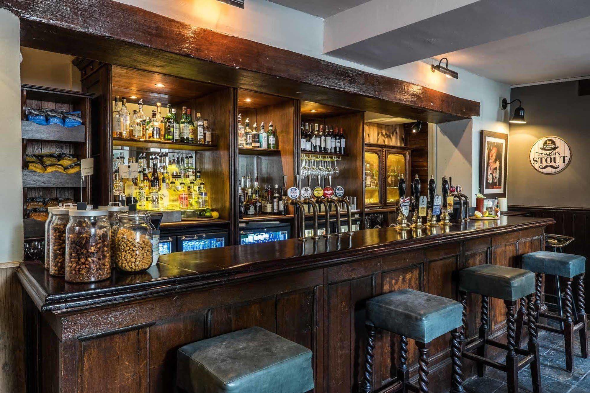 The Lamb Inn Hindon Esterno foto